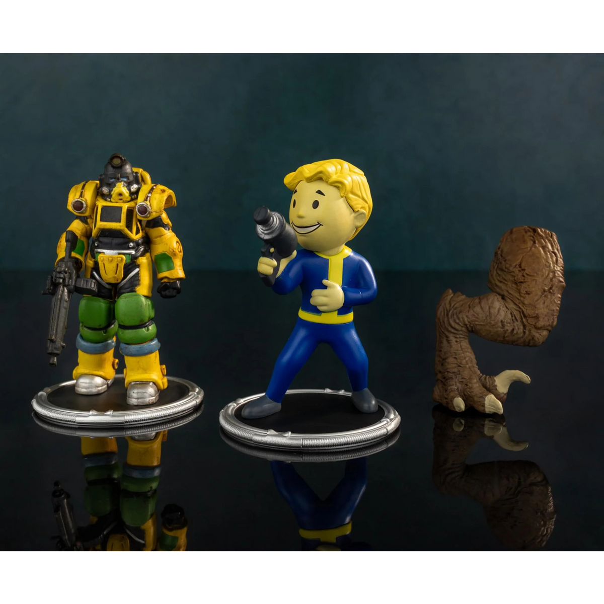 Fallout Excavator and Vault Boy (Gun) Mini Figure Set (Build-a-Figure Deathclaw)